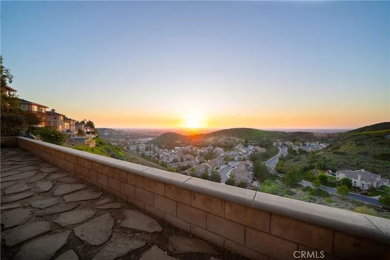 6206 E Cliffway Drive, Orange, CA 92869