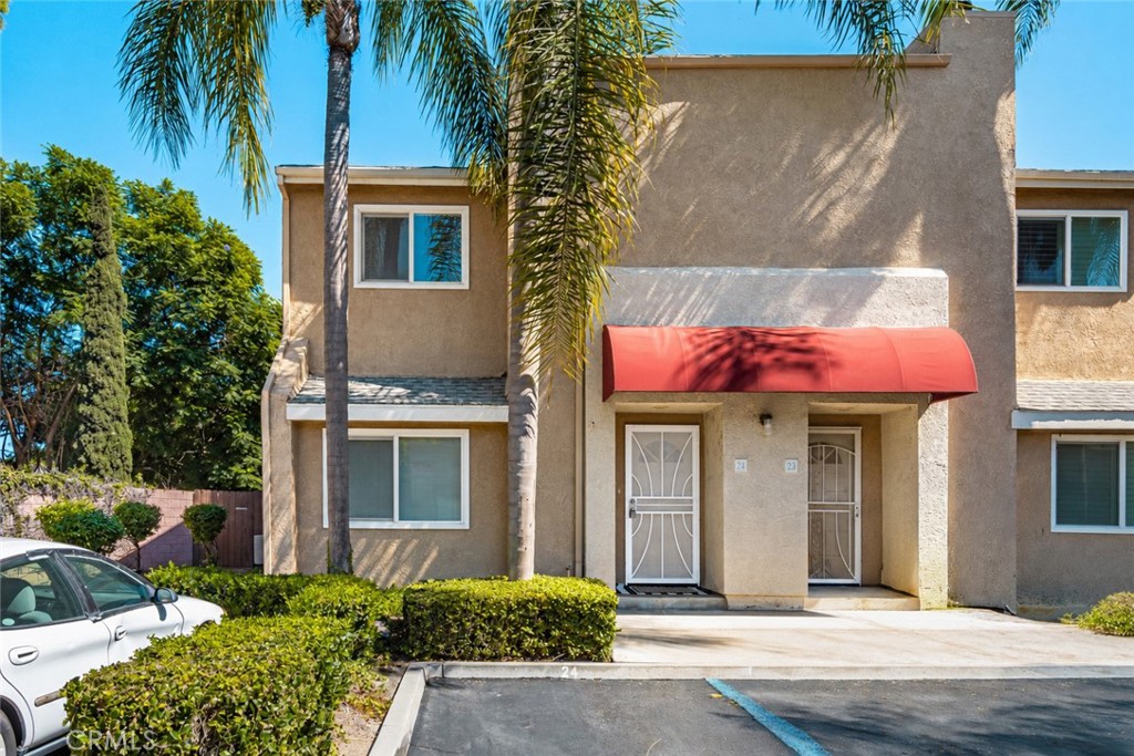 Front exterior - 621 W Fletcher 24, Orange CA 92865 - photo 3