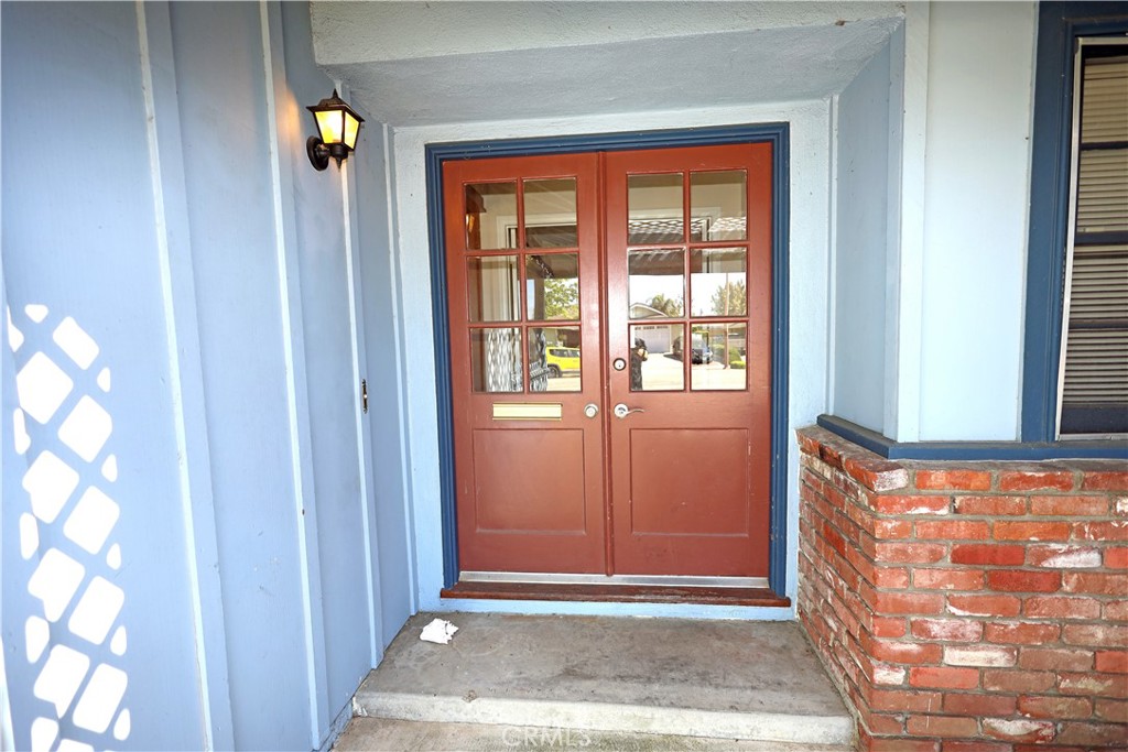 622 E Lomita, Orange CA 92867 - photo 1