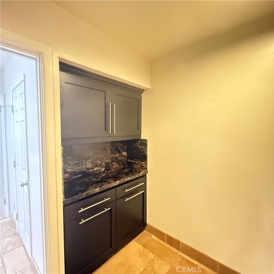 623 E Almond, Orange CA 92866 - photo 11
