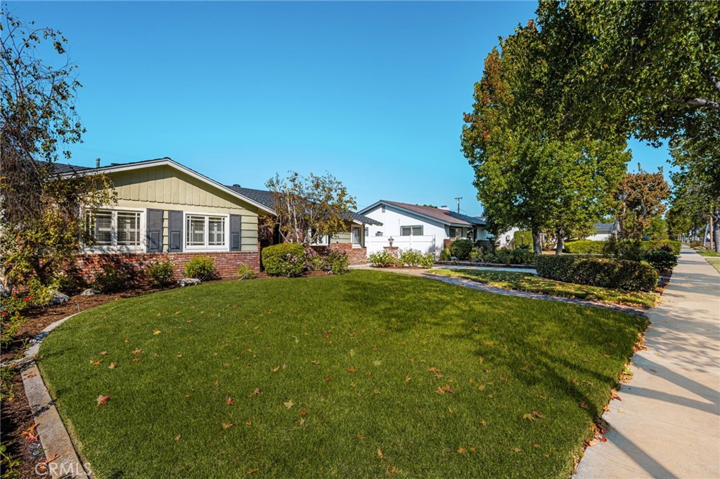 625 E Adams, Orange CA 92867 - photo 23