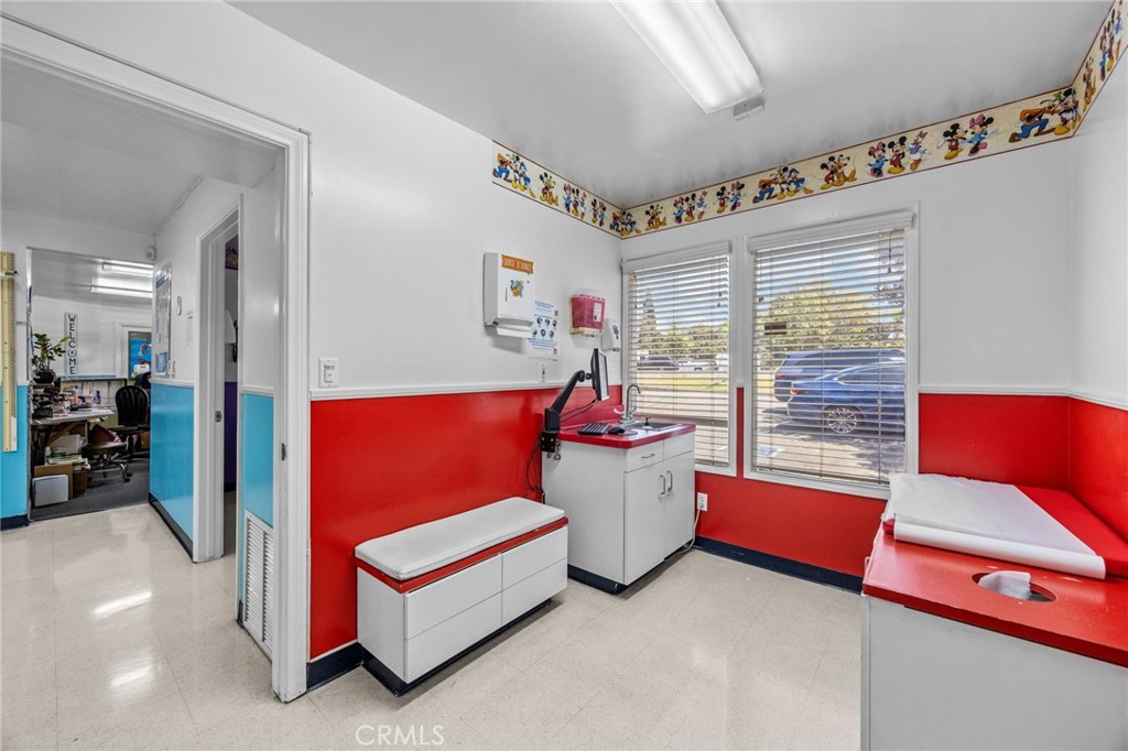 630 S Glassell, Orange CA 92866 - photo 19