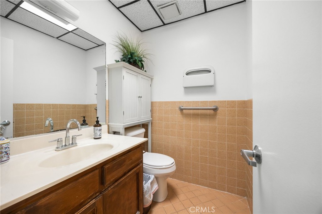 630 S Glassell, Orange CA 92866 - photo 69