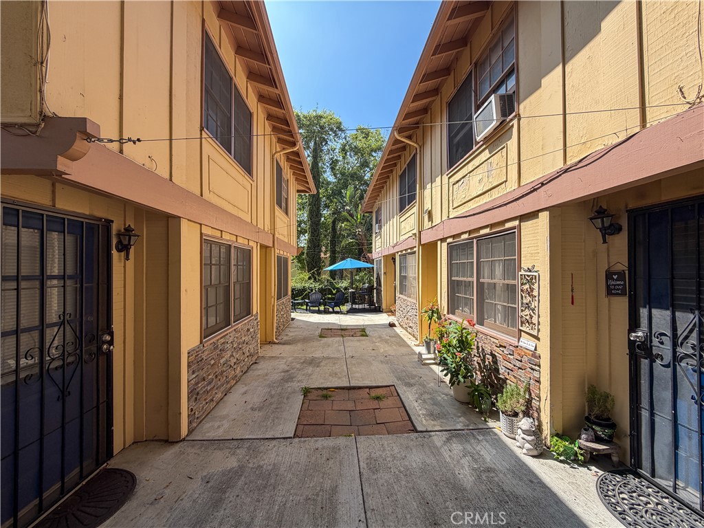 646 S Grand G, Orange CA 92866 - photo 1