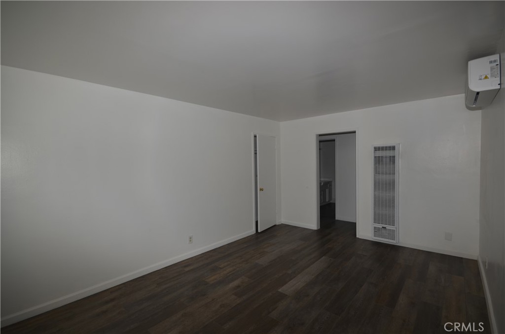 647 So. Glassell, Orange CA 92866 - photo 2