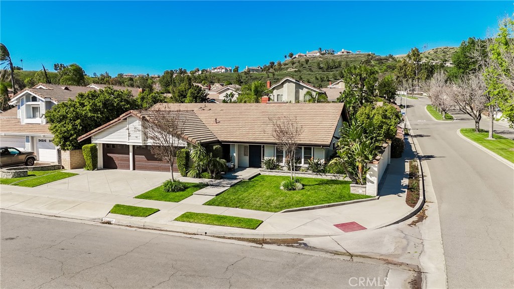 Full view of corner location inside the tract - 6535 E Yosemite, Orange CA 92867 - photo 1