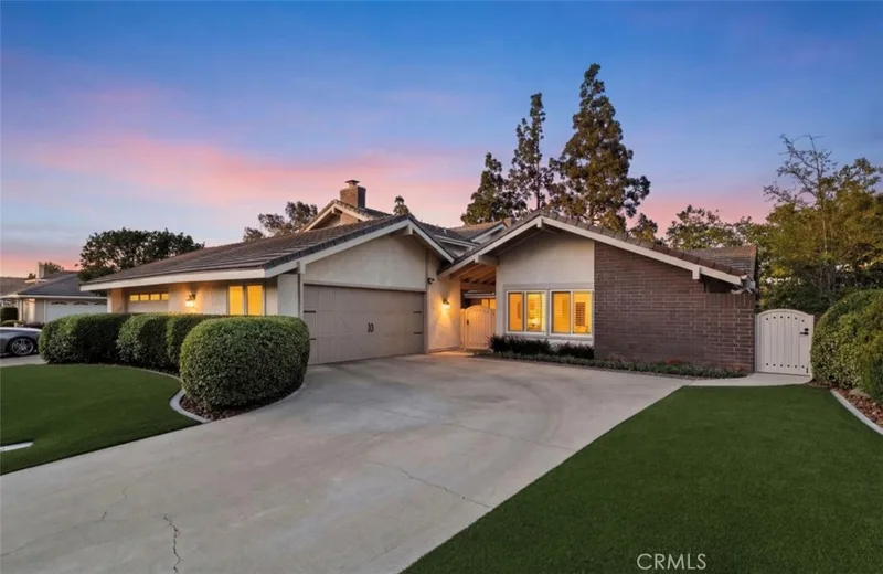 654 N Buttonbush, Orange, CA 92869