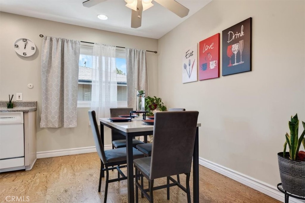 660 S Glassell 12, Orange CA 92866 - photo 7