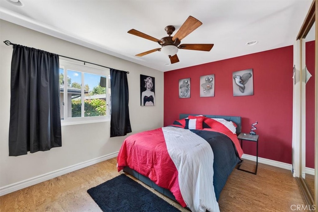 660 S Glassell 12, Orange CA 92866 - photo 18