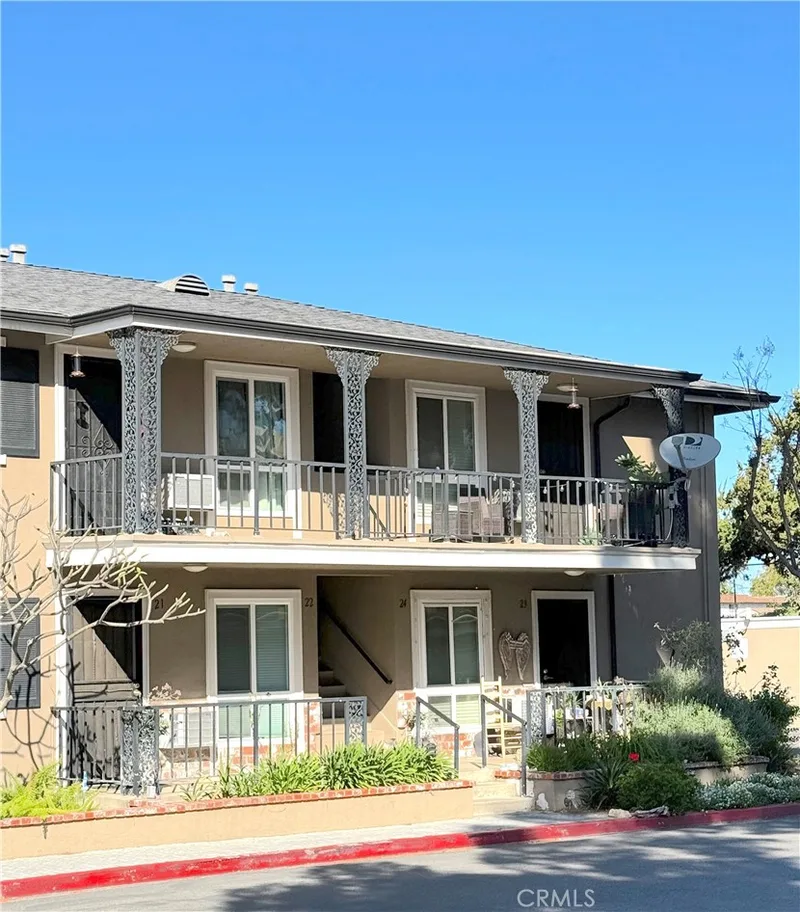 660 S Glassell 24, Orange, CA 92866