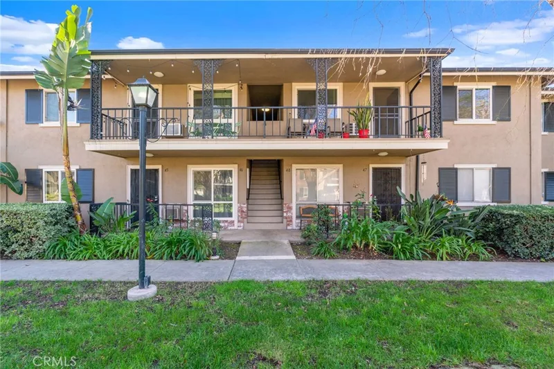 660 S Glassell 48, Orange, CA 92866