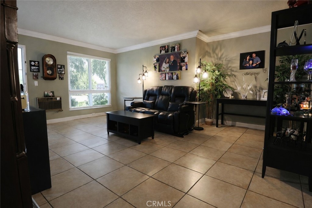 Large Living Room - 660 S Glassell 99, Orange CA 92866 - photo 1