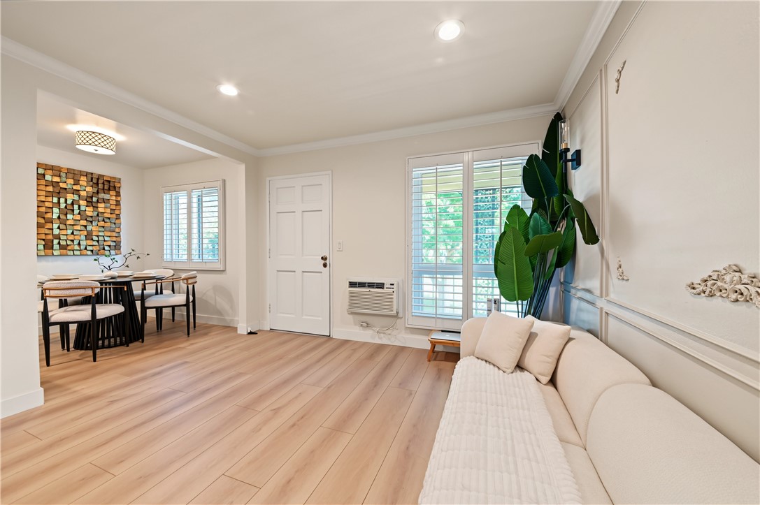 660 S Glassell, Orange CA 92866 - photo 14