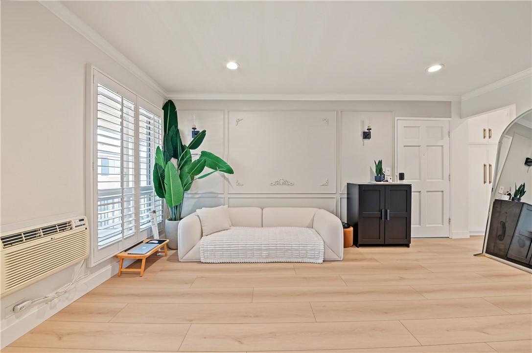 660 S Glassell, Orange CA 92866 - photo 15
