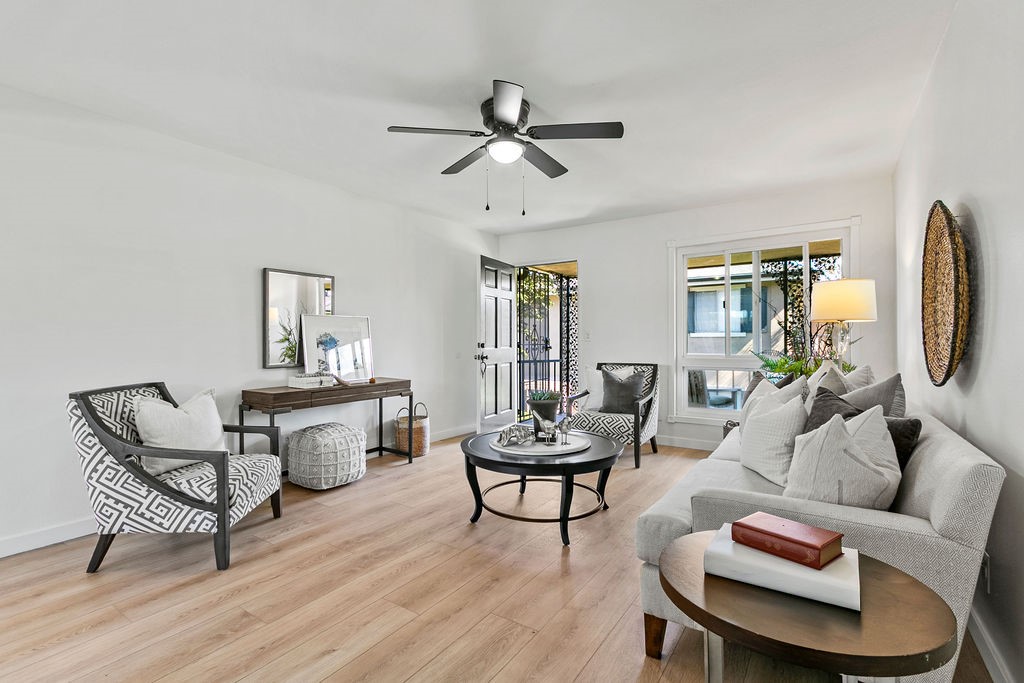 Welcome home - 660 S Glassell Street 80, Orange CA 92866 - photo 1