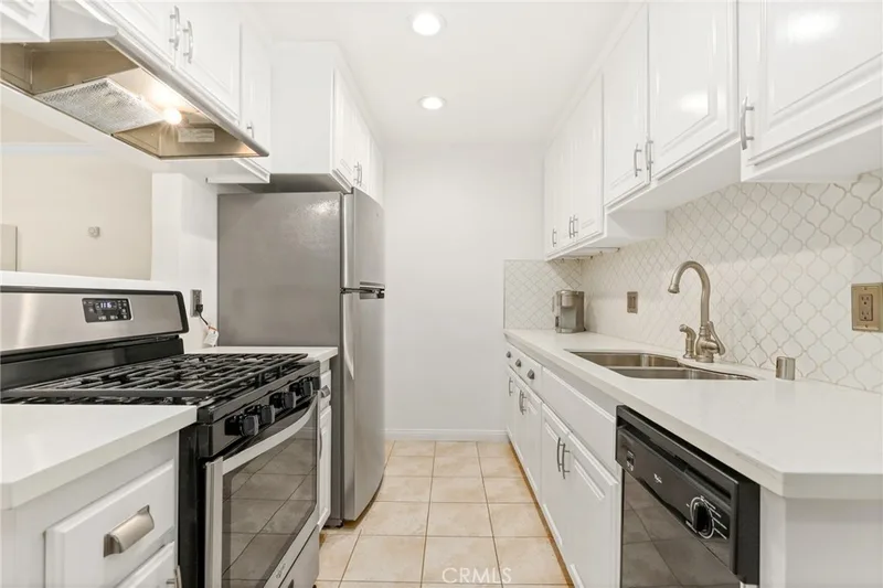 660 S Glassell Street 84, Orange, CA 92866