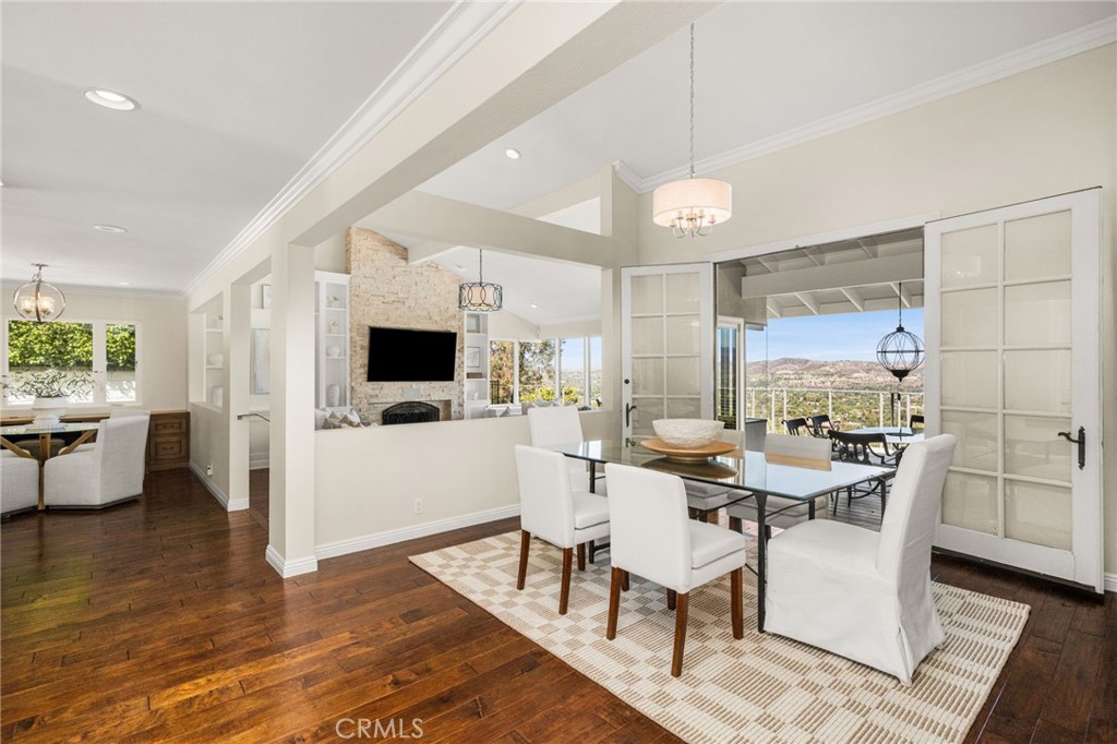 Just imagine dinner with family and friends - 6703 E La Cumbre, Orange CA 92869 - photo 7