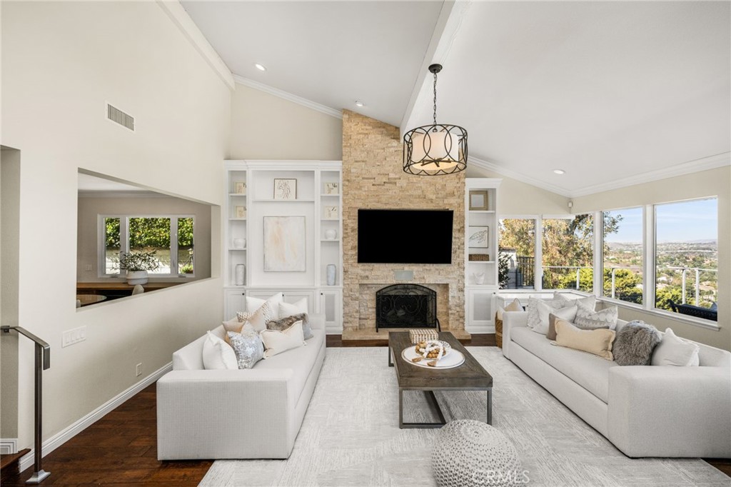 6703 E La Cumbre, Orange CA 92869 - photo 12