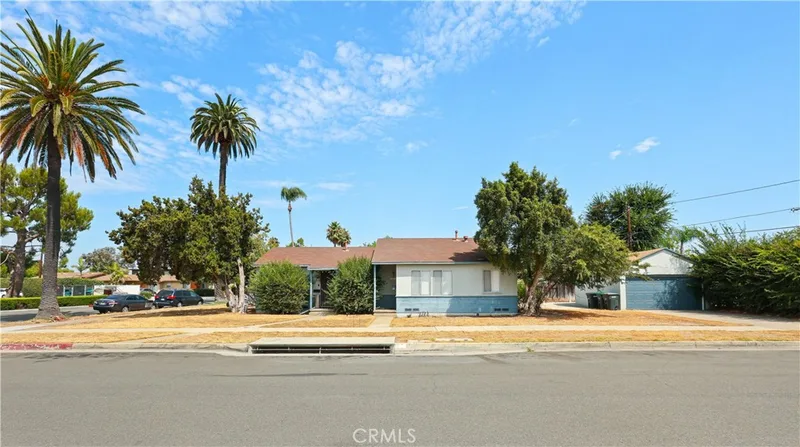 681 N Glassell Street, Orange, CA 92867