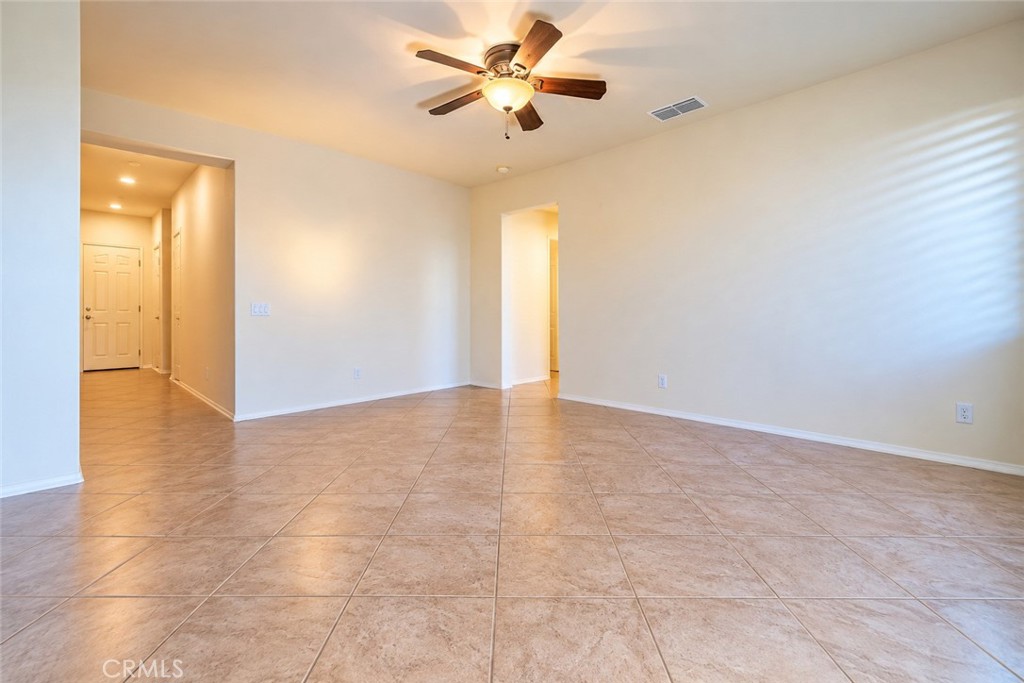 6884 E Horizon Drive, Orange CA 92867 - photo 19