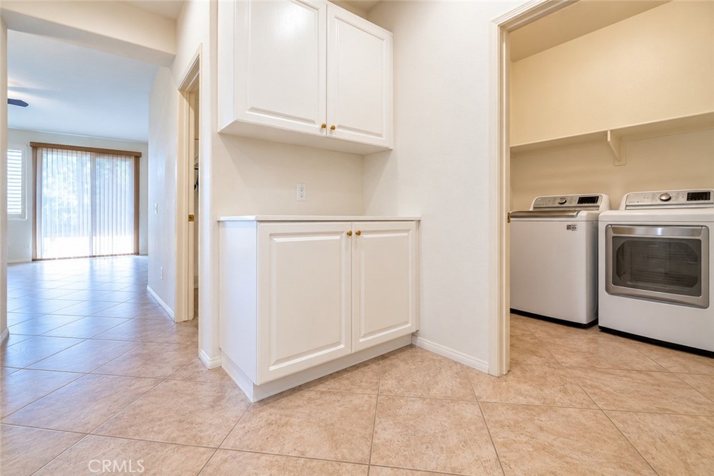 6884 E Horizon Drive, Orange CA 92867 - photo 20