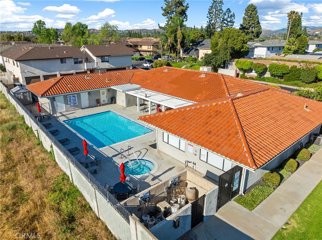 Pool Club House - 692 Adele St Street 133, Orange CA 92863 - photo 31