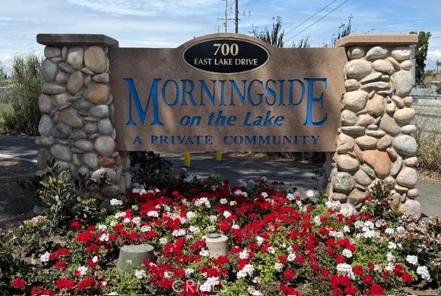 700 E Lake Drive 52, Orange