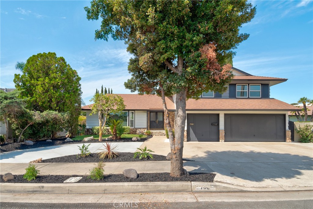 700 S Yorba, Orange CA 92869 - photo 1