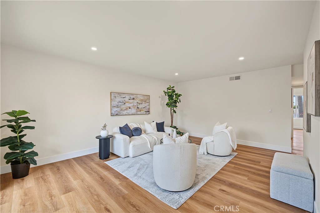 700 W La Veta Avenue N5, Orange CA 92868 - photo 13
