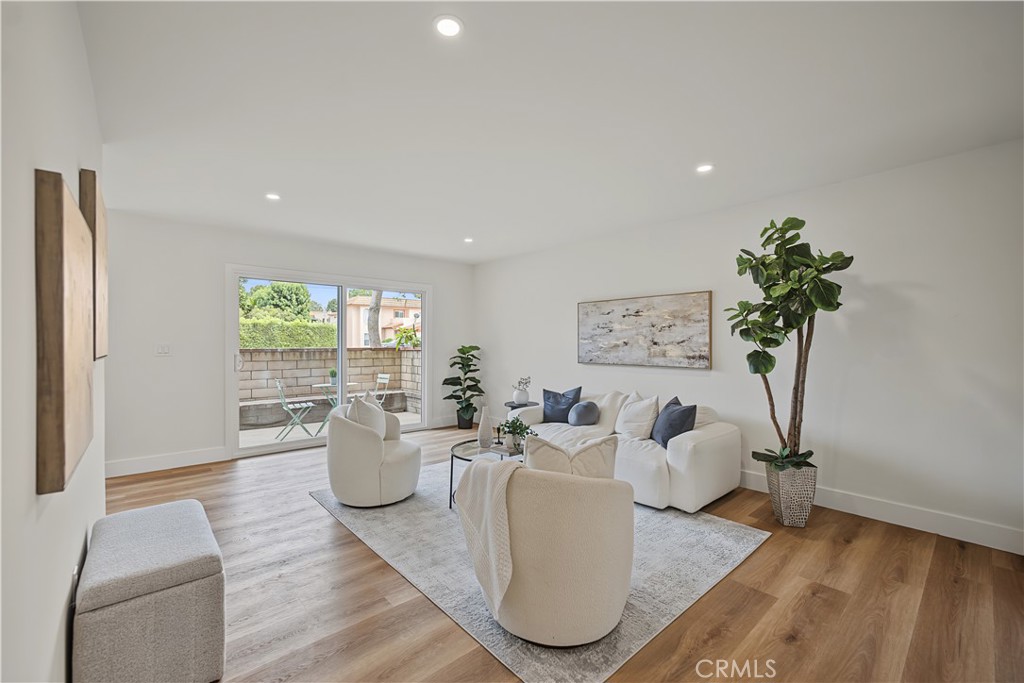 700 W La Veta Avenue N5, Orange CA 92868 - photo 14