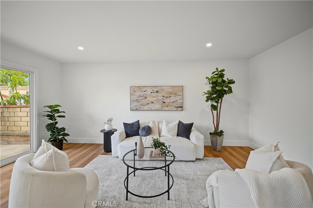 700 W La Veta Avenue N5, Orange CA 92868 - photo 18