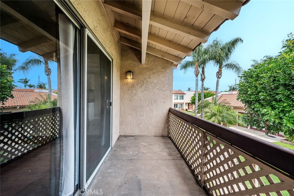 700 W La Veta C6, Orange CA 92868 - photo 6