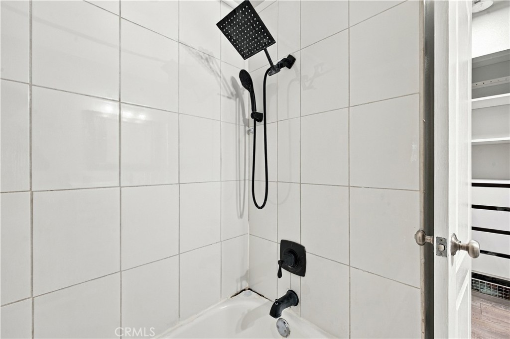 700 W La Veta O15, Orange CA 92868 - photo 13