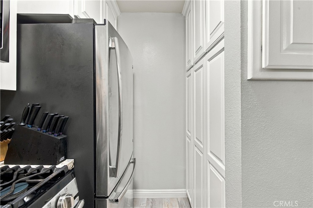 700 W La Veta O15, Orange CA 92868 - photo 22