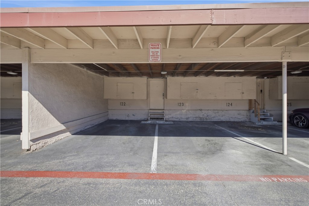 700 W La Veta O15, Orange CA 92868 - photo 39