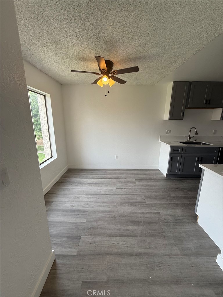 700 West La Veta Avenue E4, Orange CA 92868 - photo 3