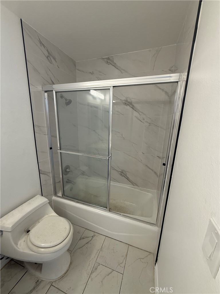 700 West La Veta Avenue E4, Orange CA 92868 - photo 5