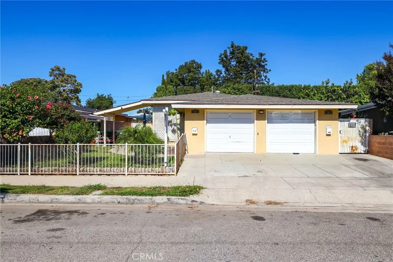 701 Chalynn Circle E 701, Orange, CA 92886