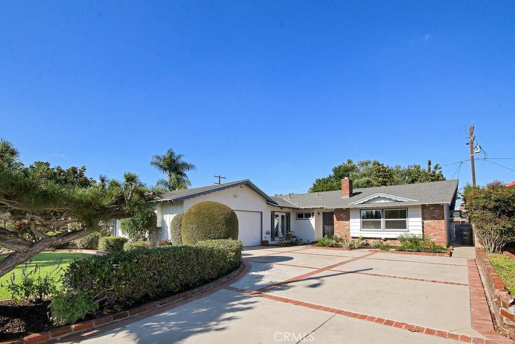 701 E Wilson Avenue, Orange CA 92867 - photo 1