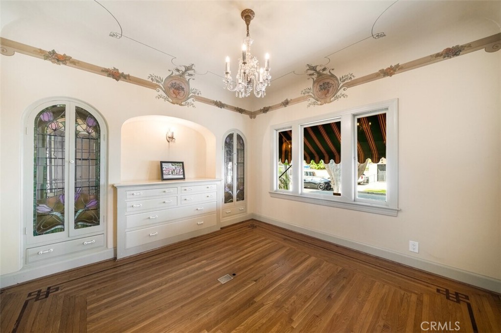 702 E Chapman, Orange CA 92866 - photo 13