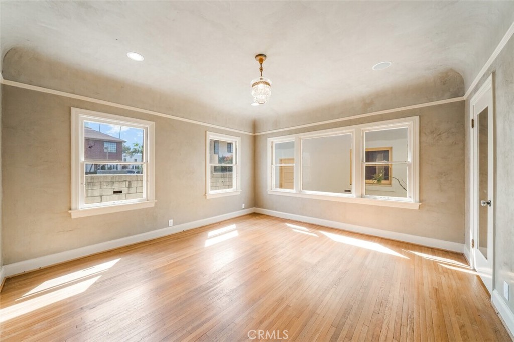 702 E Chapman, Orange CA 92866 - photo 27