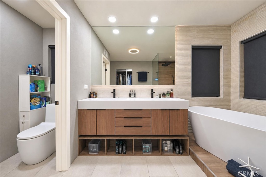 7023 E HORIZON Drive, Orange CA 92867 - photo 42