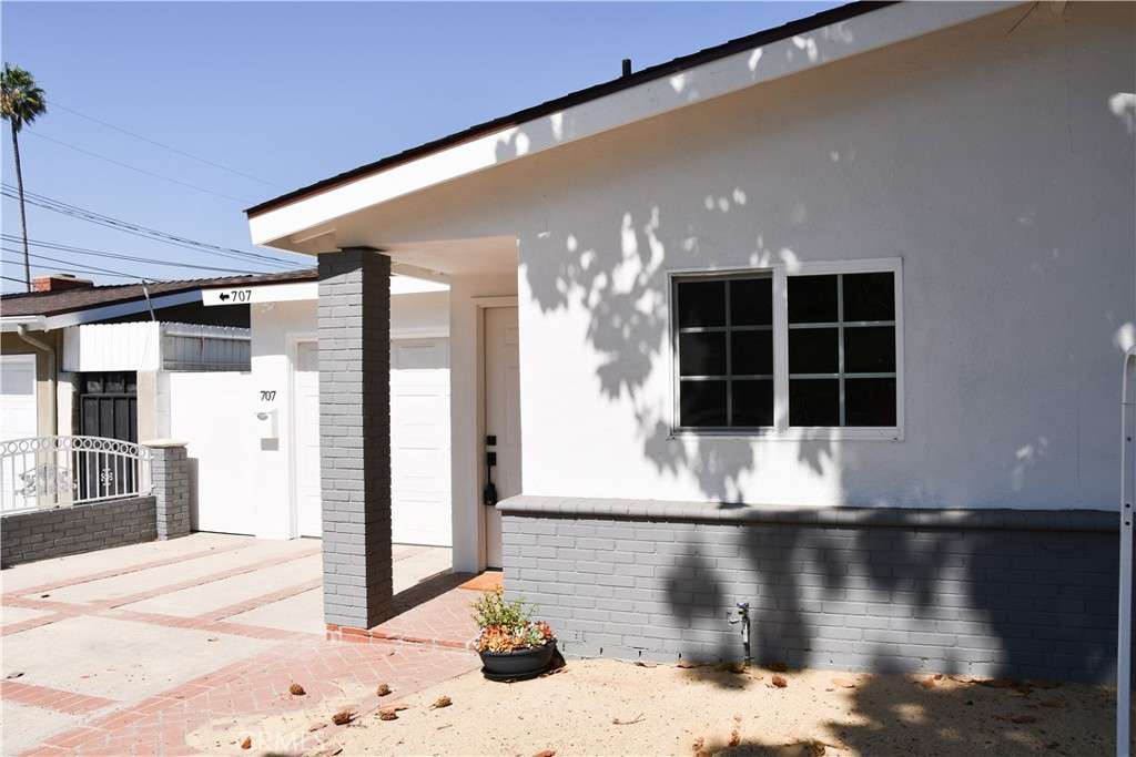 709 W Palm, Orange CA 92868 - photo 3