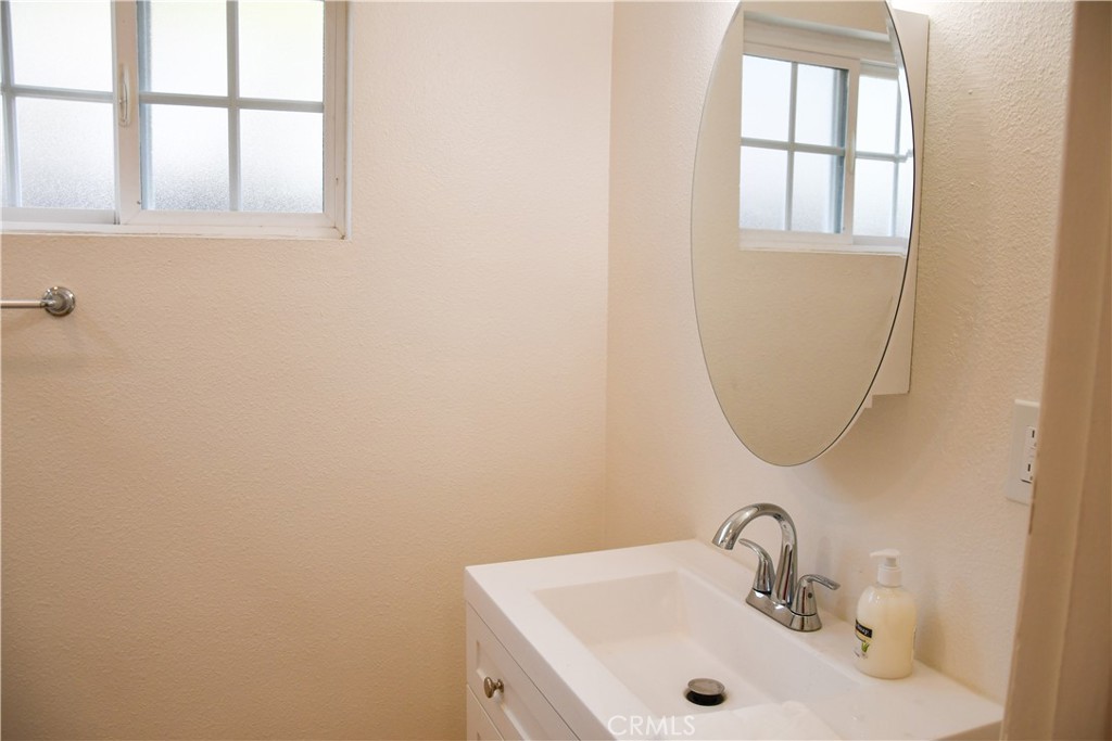 709 W Palm, Orange CA 92868 - photo 23