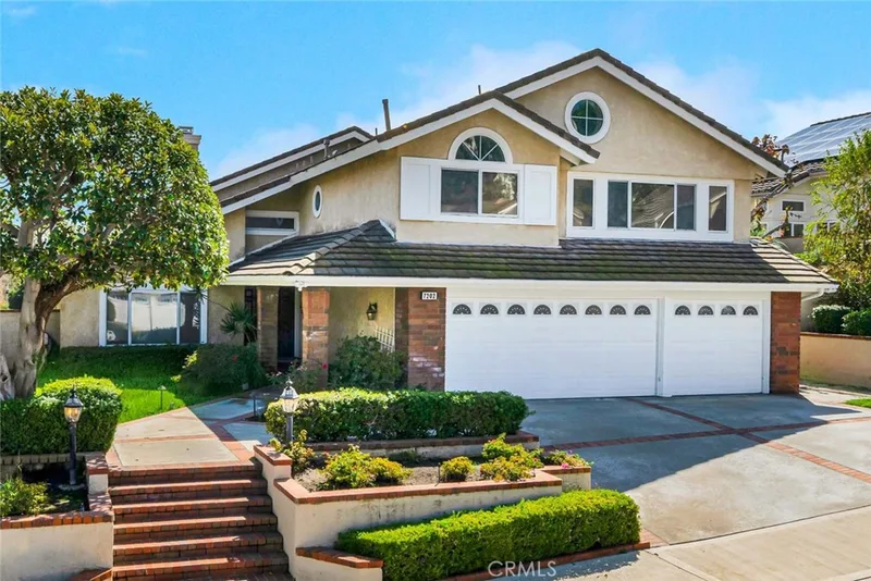7202 E La Cumbre, Orange, CA 92869