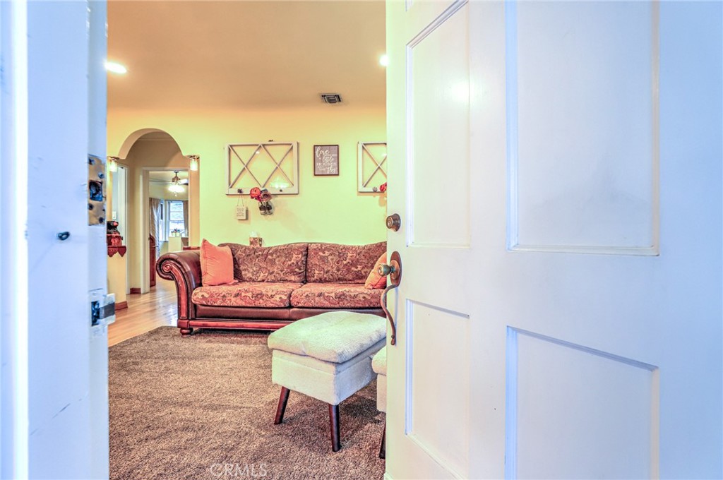 743 E Washington, Orange CA 92866 - photo 4