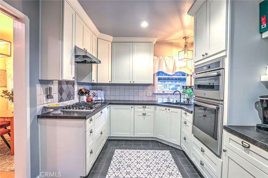 743 E Washington, Orange CA 92866 - photo 10