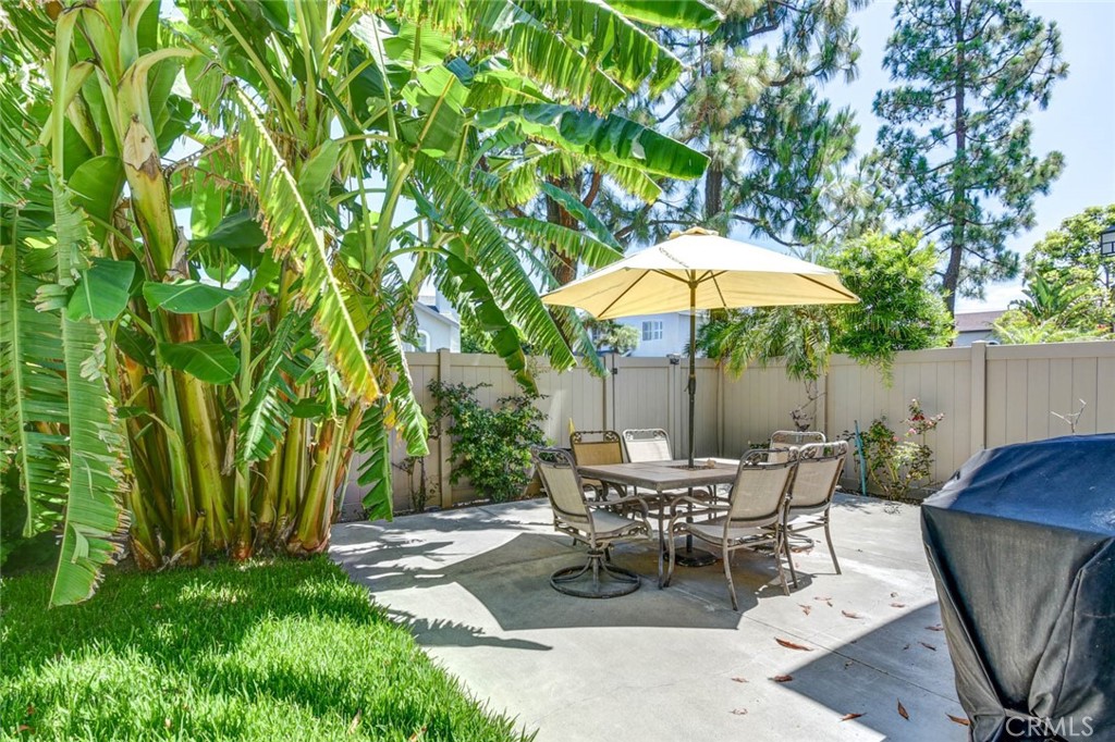 Palm tree has been removed - 744 N Siavohn Drive 297, Orange CA 92869 - photo 20