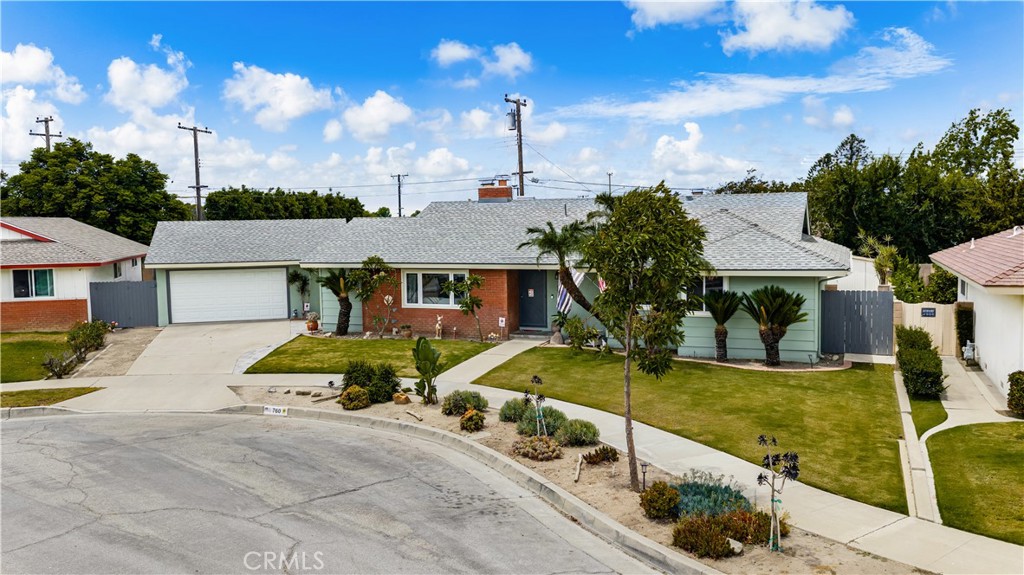 760 N Pine St, Orange CA 92867 - photo 1
