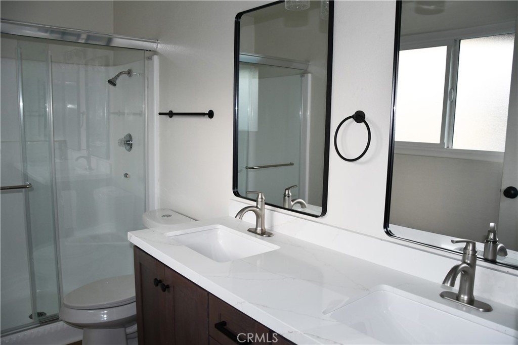 802 E La Veta, Orange CA 92866 - photo 21